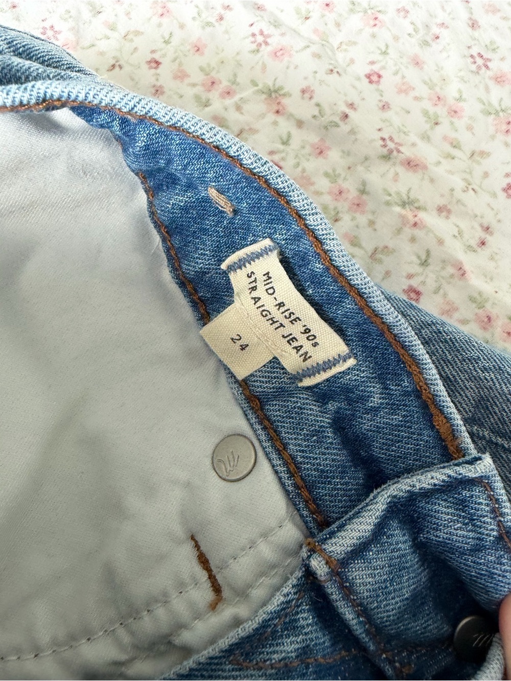 Madewell Straight Jean - Picture 3 of 3